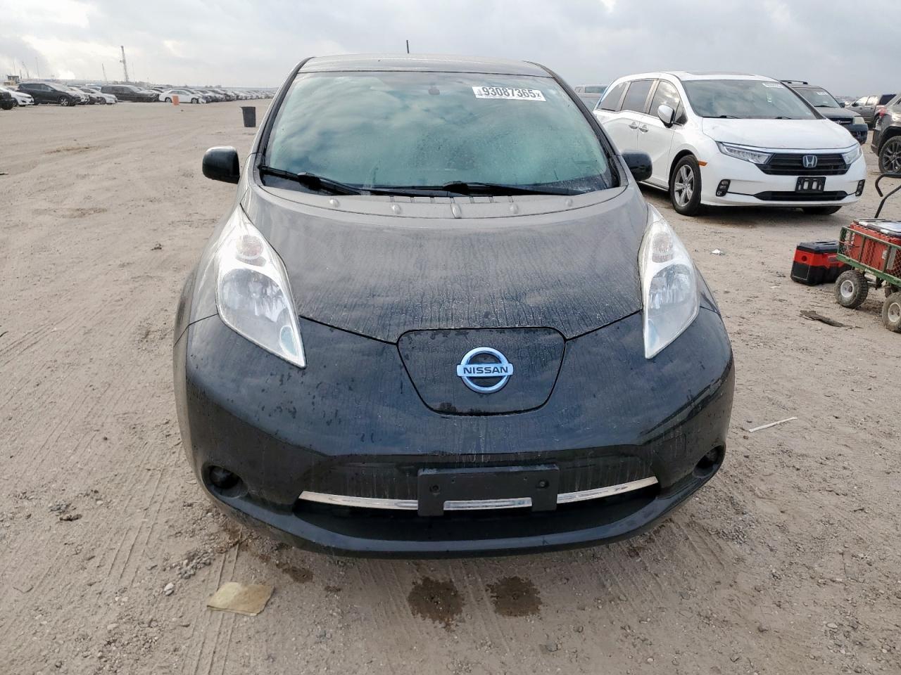 2015 NISSAN LEAF