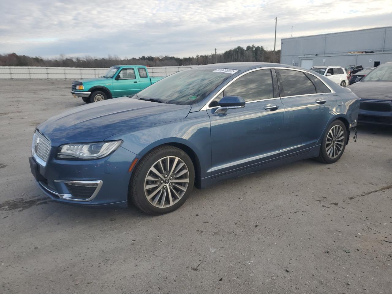 2019 LINCOLN MKZ