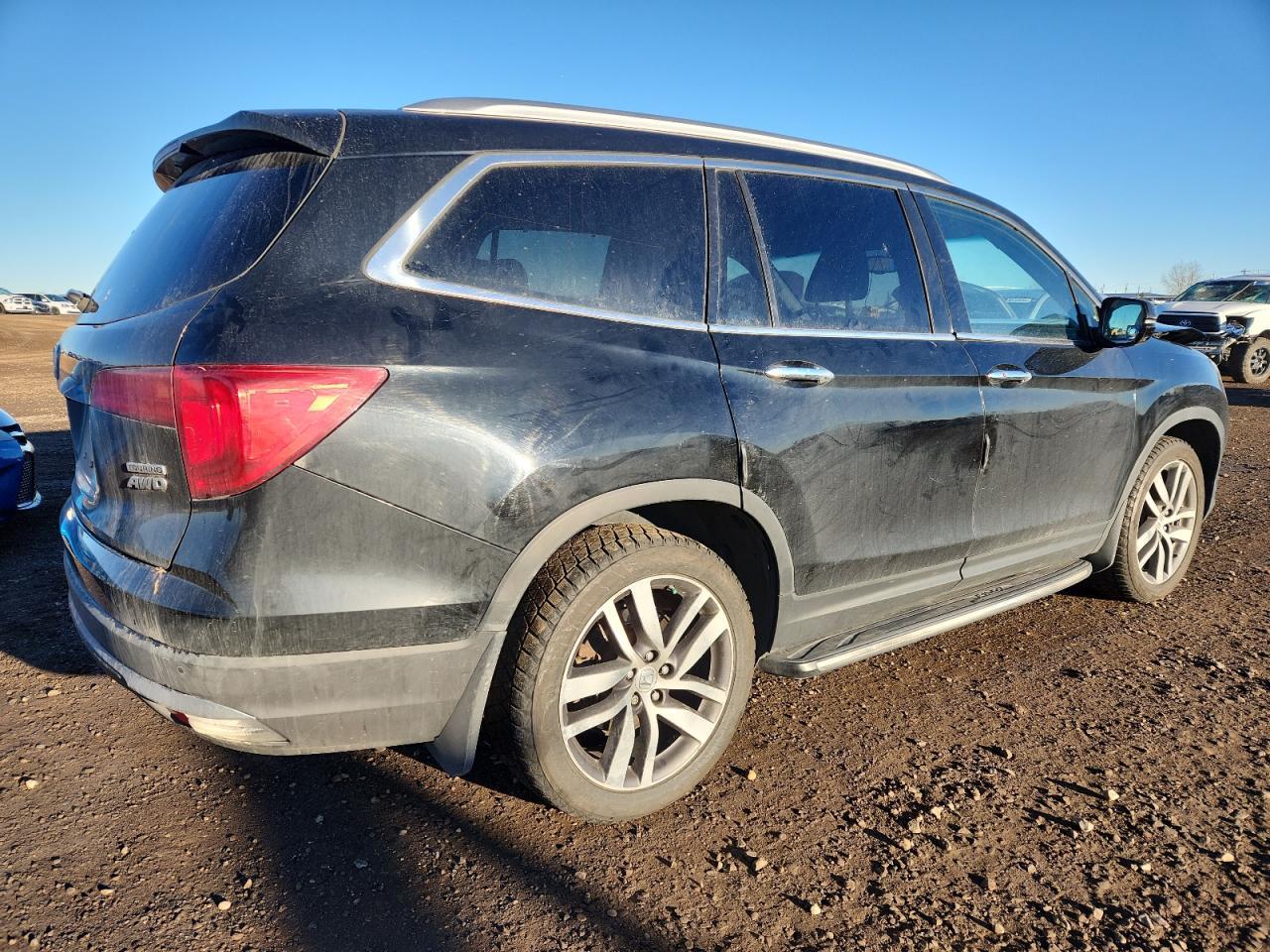 2017 HONDA PILOT
