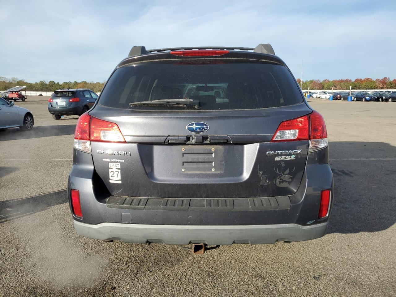 2010 SUBARU Outback