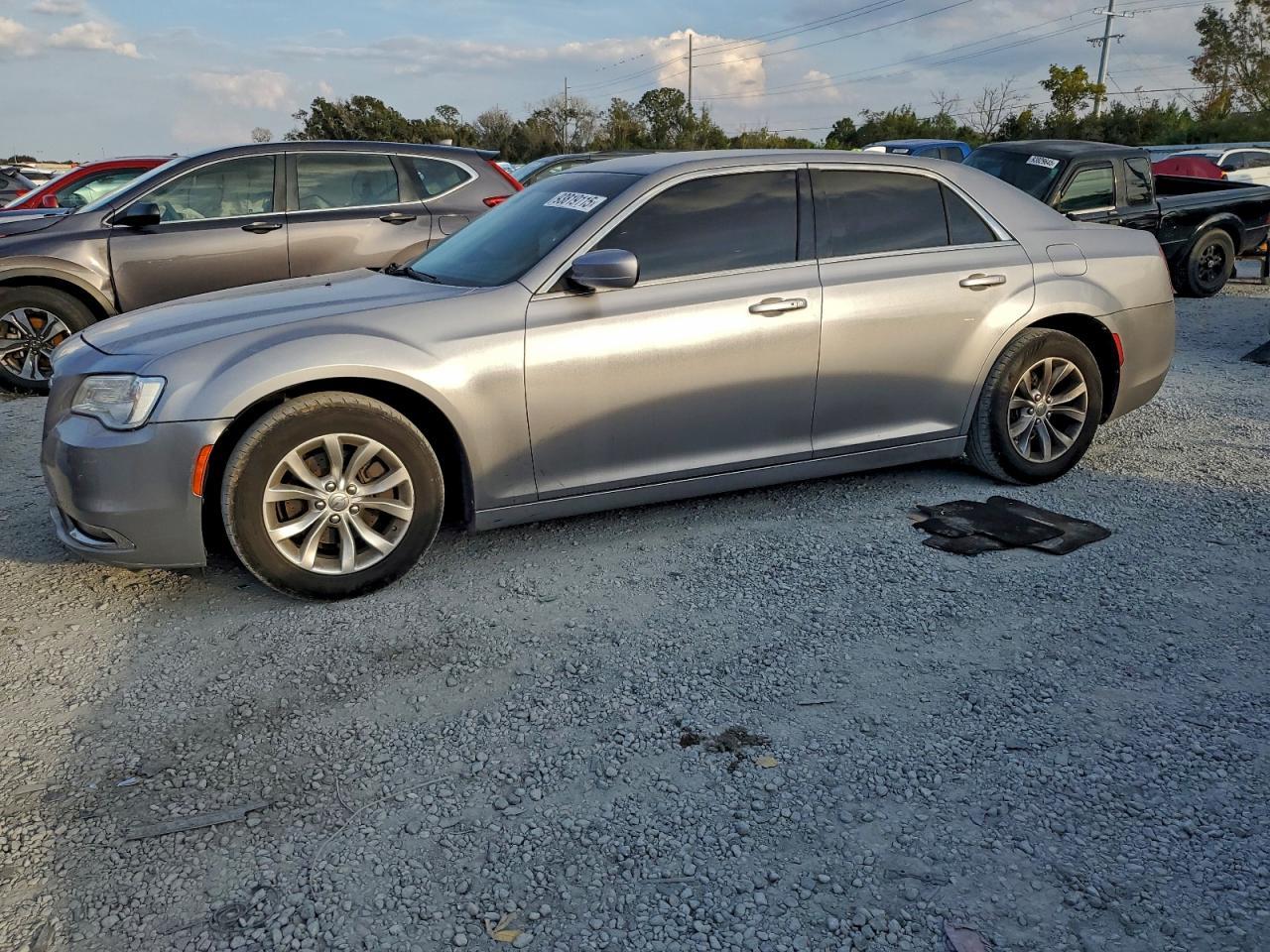 2016 CHRYSLER 300