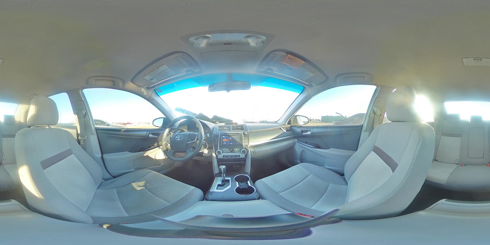 2014 TOYOTA CAMRY