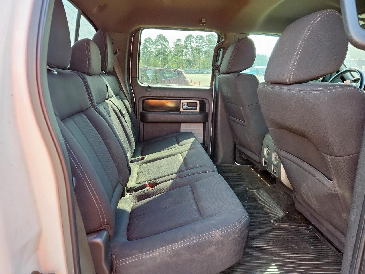 2011 FORD F-150