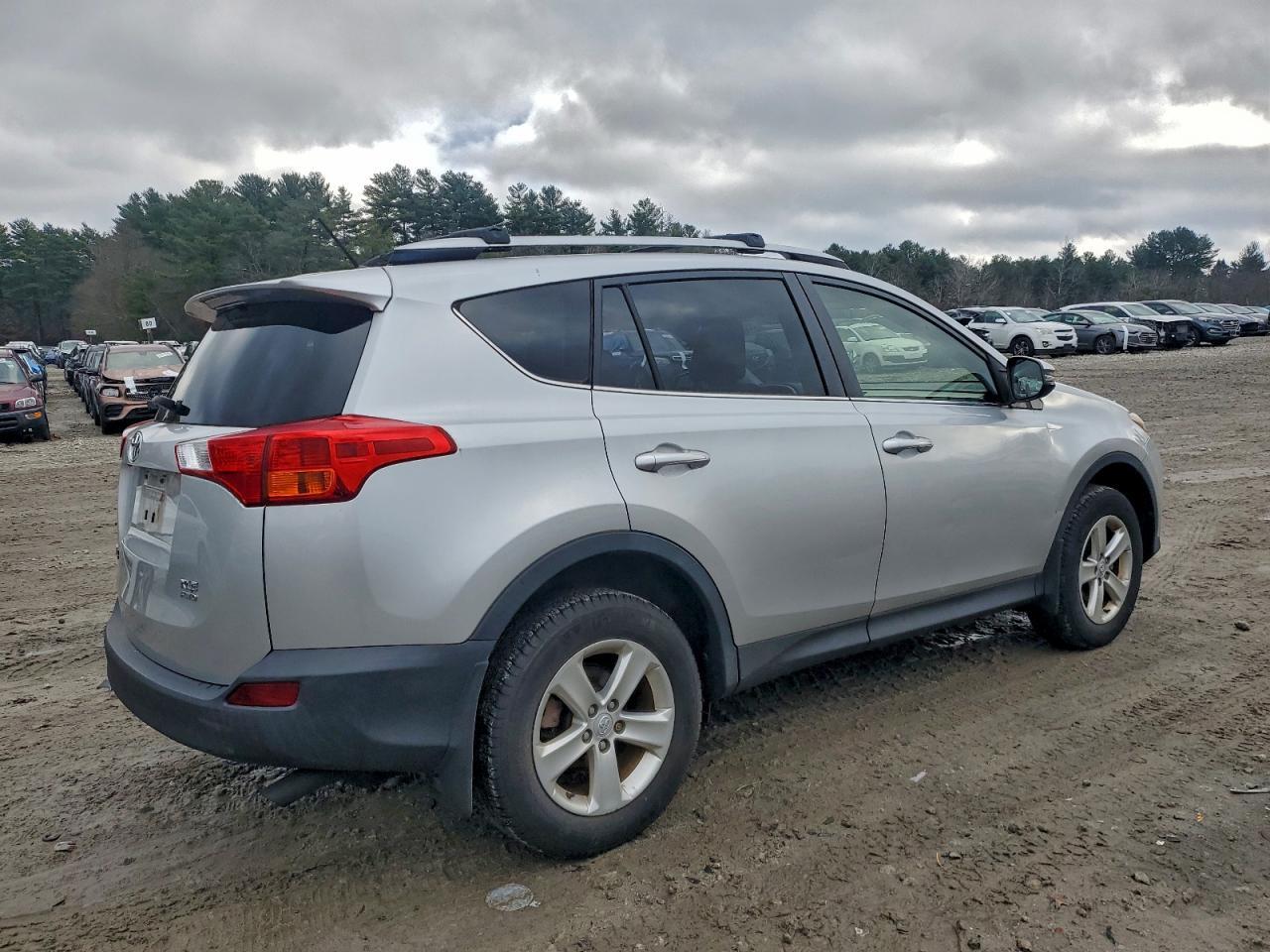 2013 TOYOTA RAV4