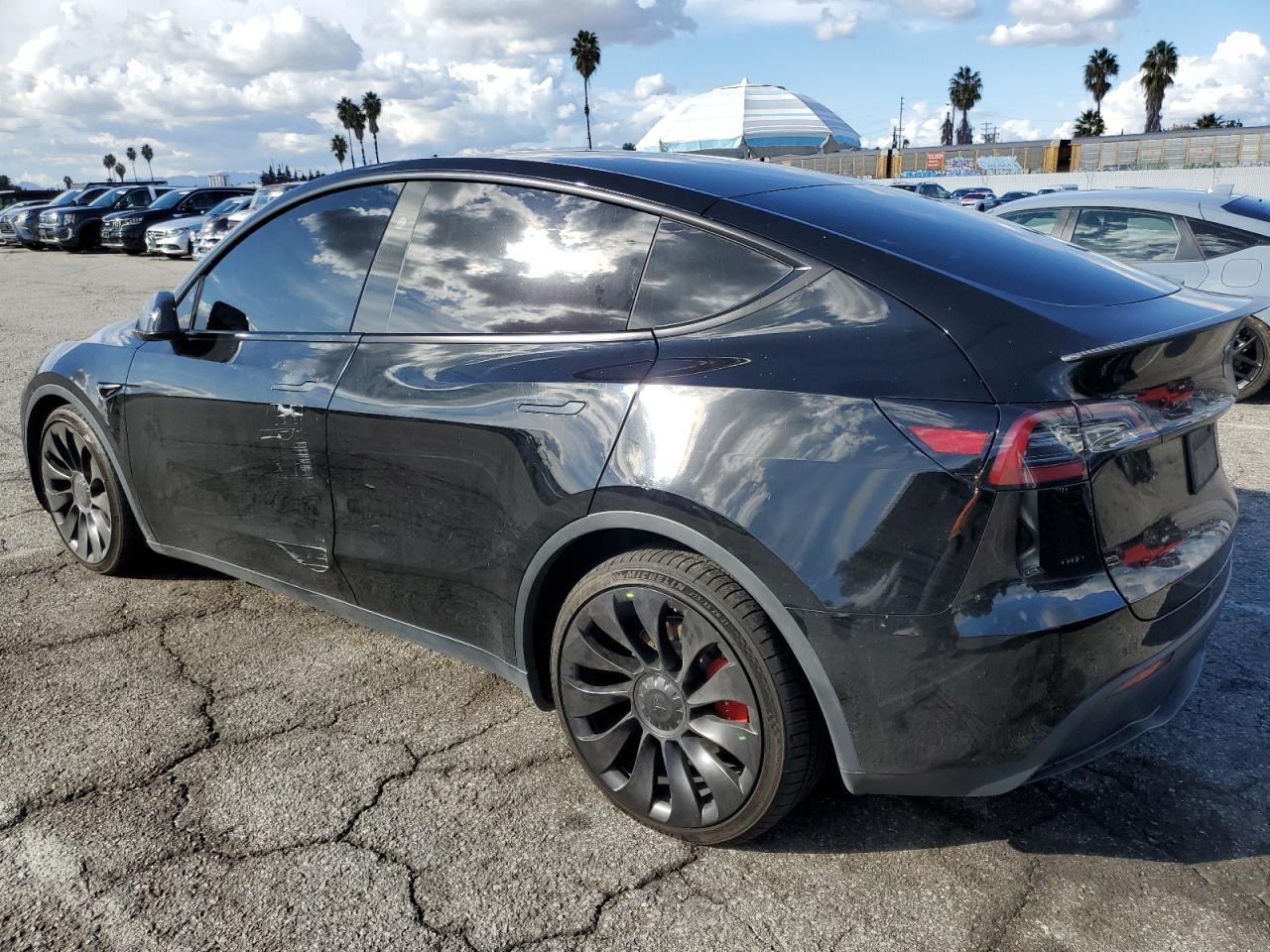 2023 TESLA MODEL Y