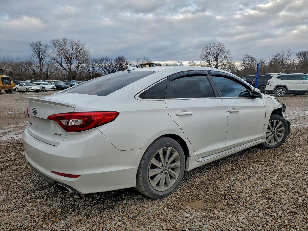 2016 HYUNDAI SONATA