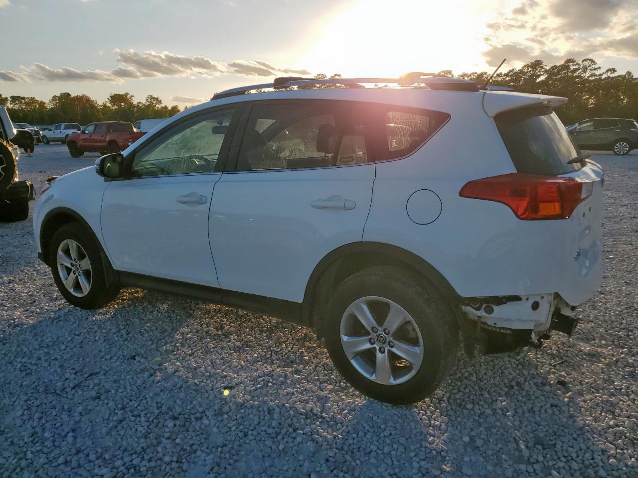 2015 TOYOTA RAV4