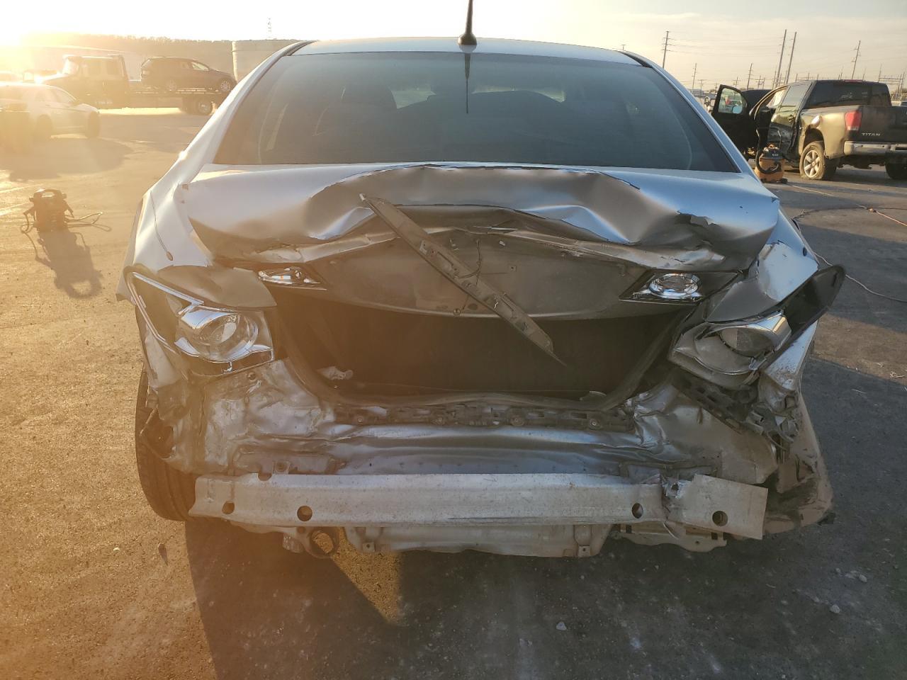 2011 CHEVROLET CRUZE