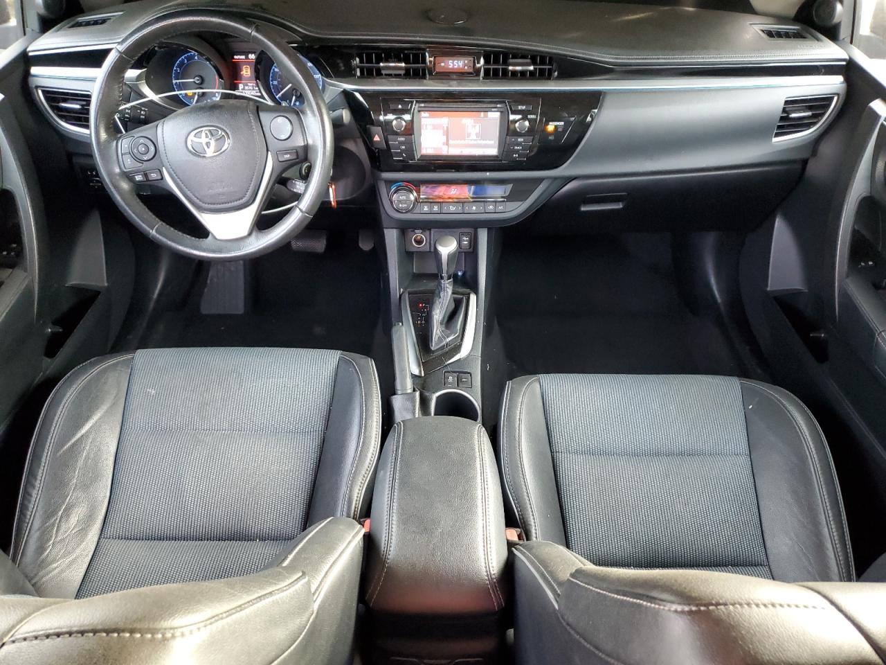 2016 TOYOTA COROLLA