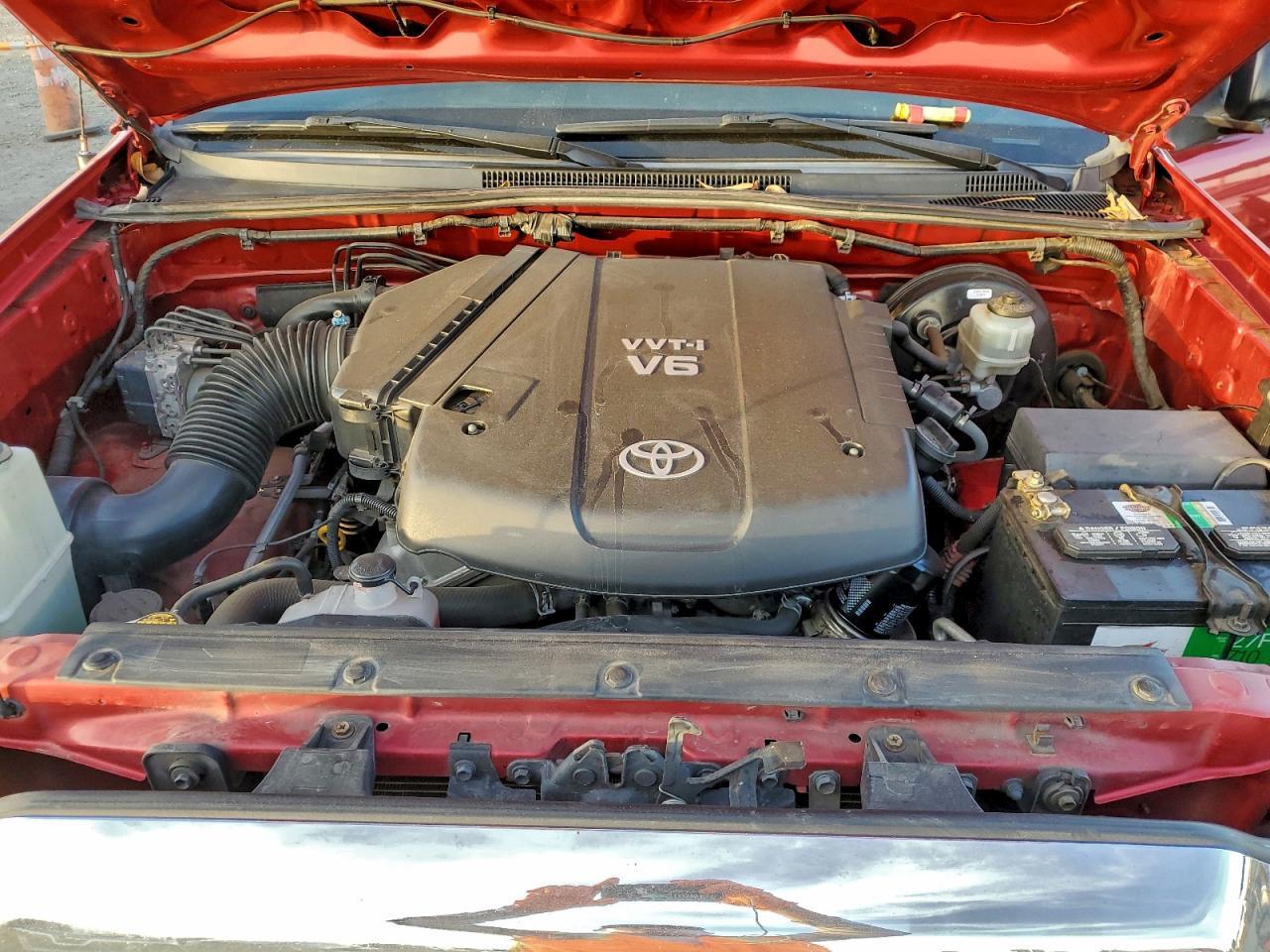 2011 TOYOTA TACOMA