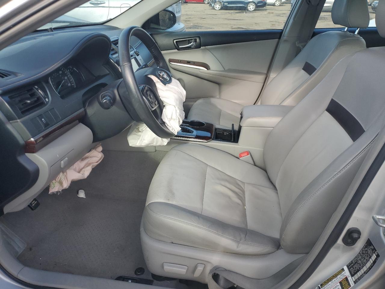 2012 TOYOTA CAMRY