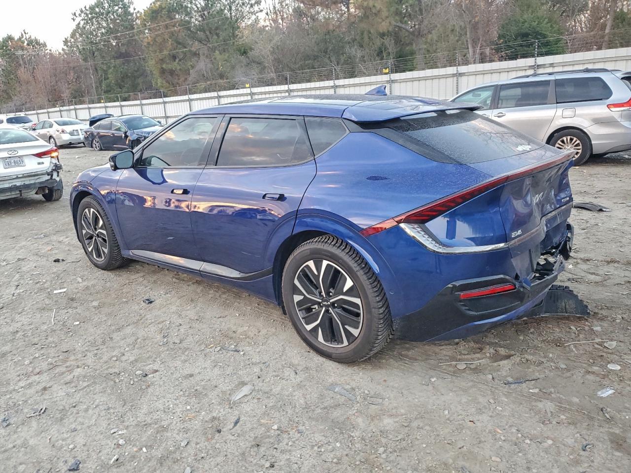 2023 KIA EV6
