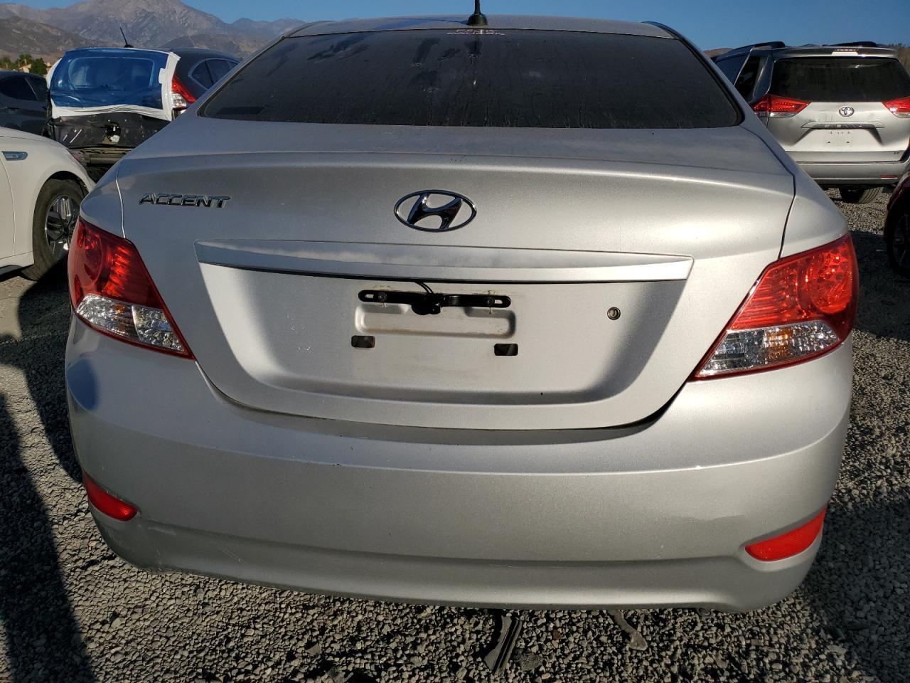 2012 HYUNDAI ACCENT