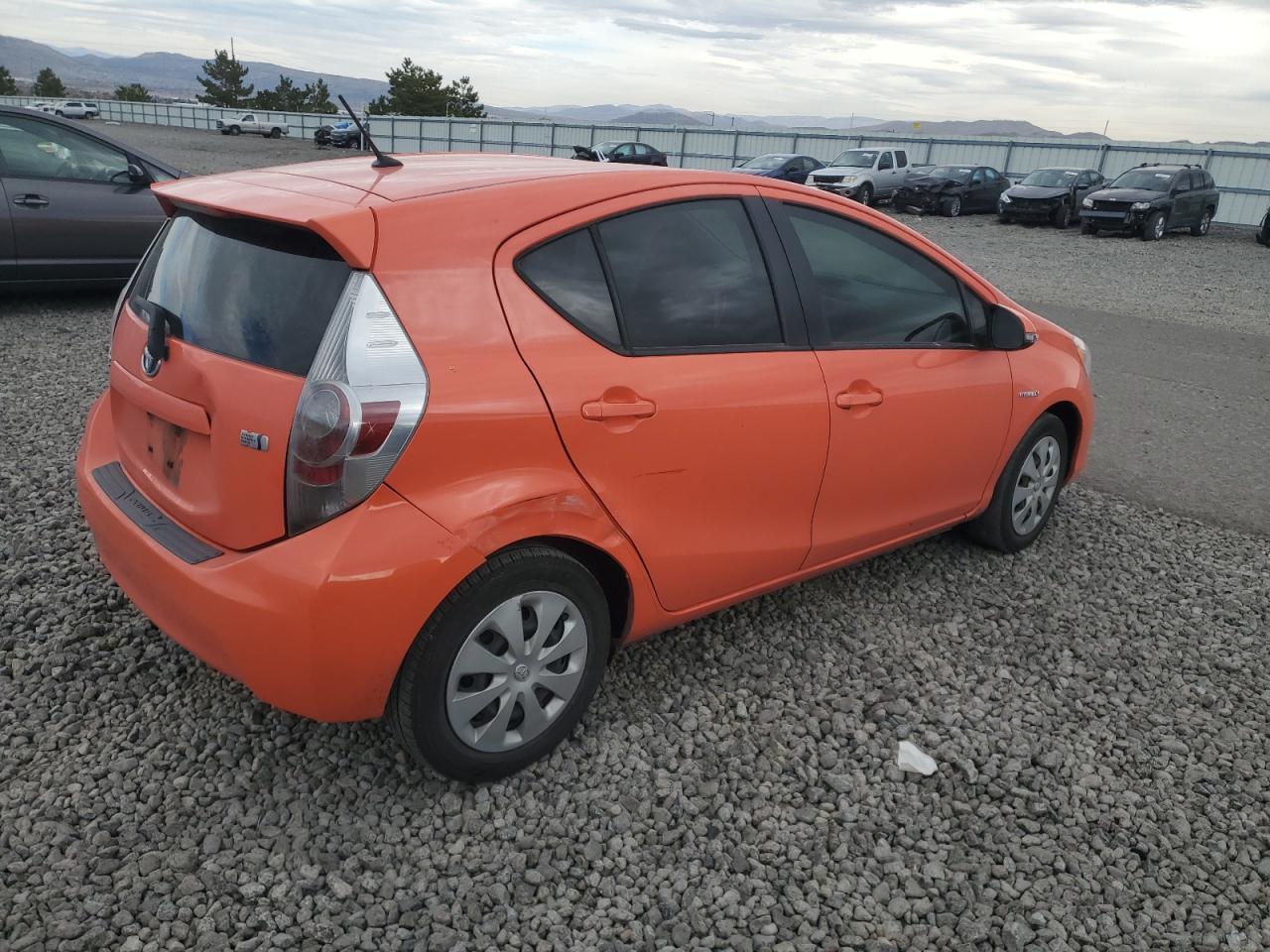 2013 TOYOTA Prius c