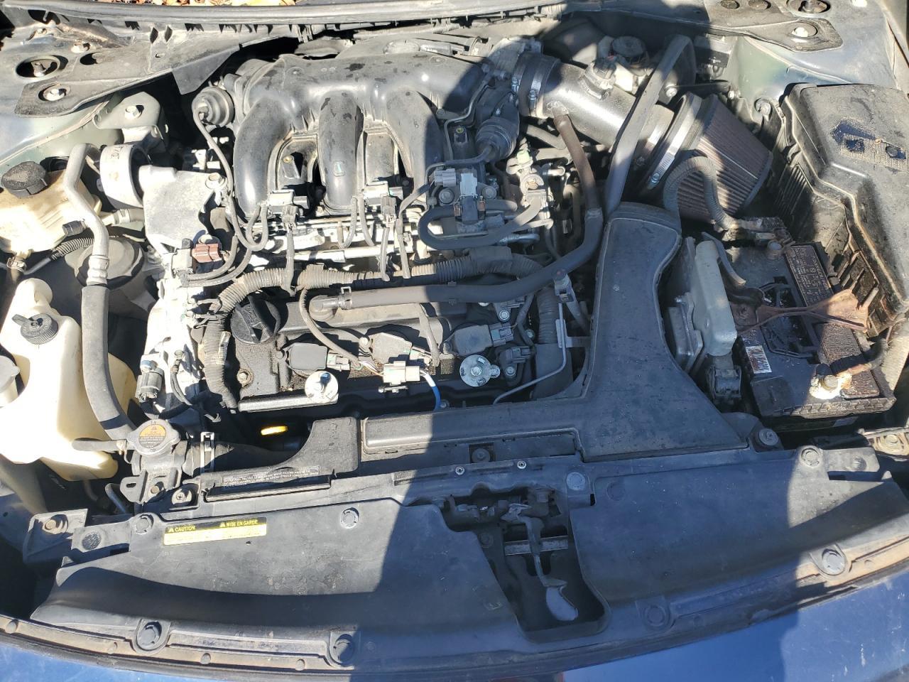 2010 NISSAN Maxima