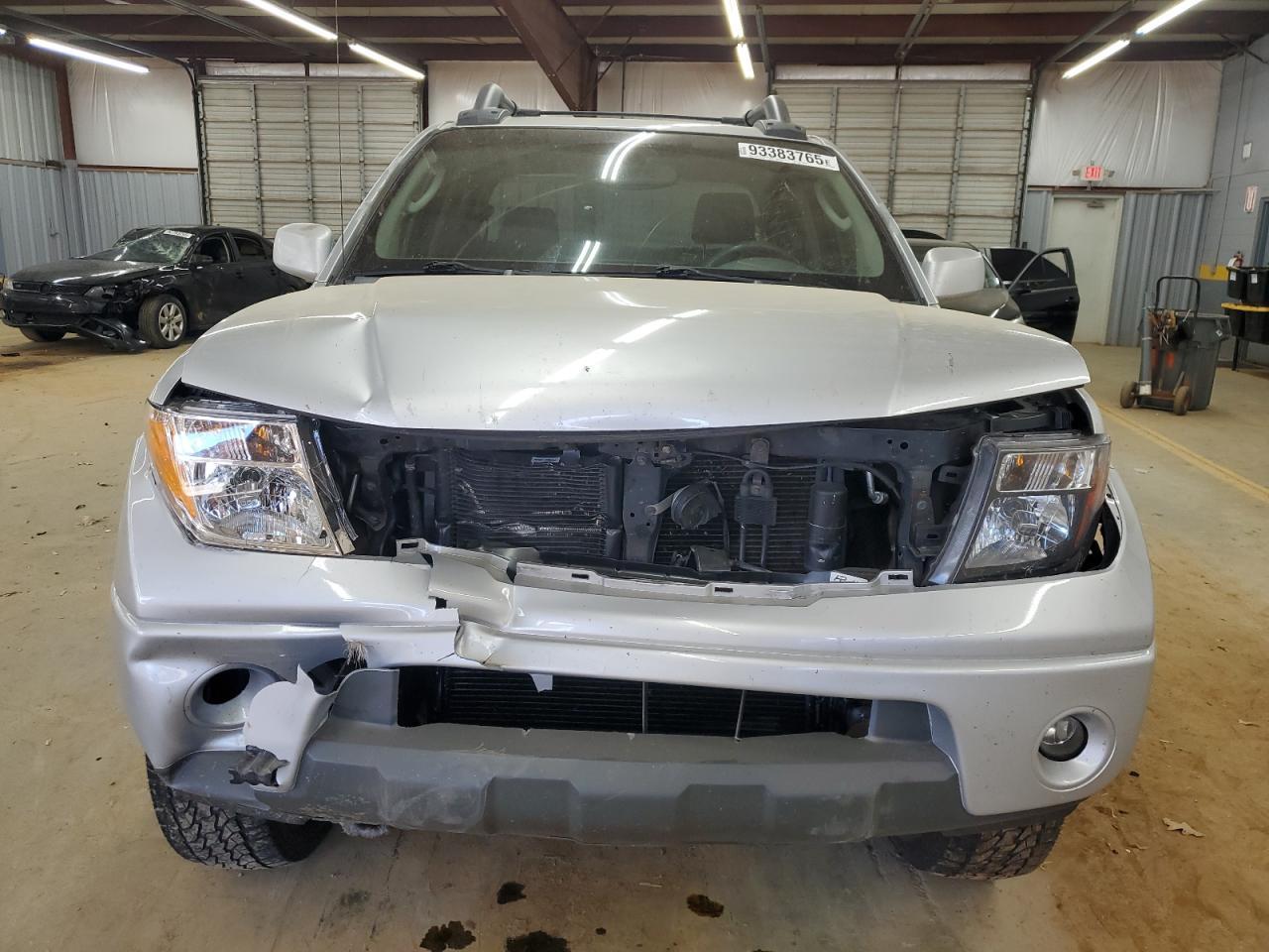 2005 NISSAN Frontier