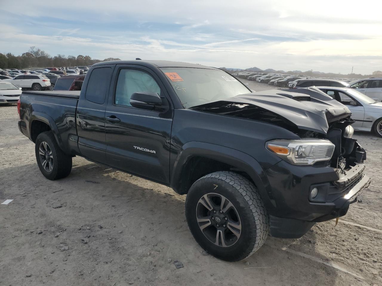 2017 TOYOTA TACOMA