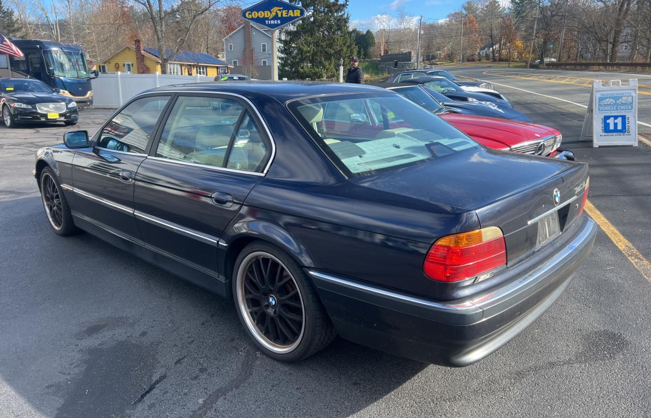 2000 BMW 7 series