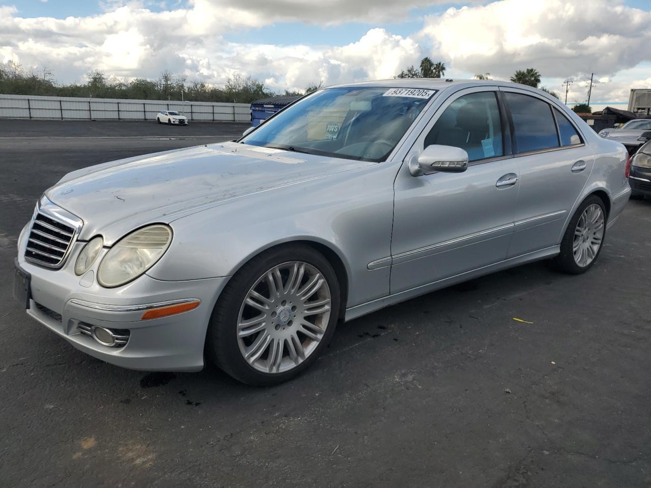 2008 MERCEDES-BENZ E-Class