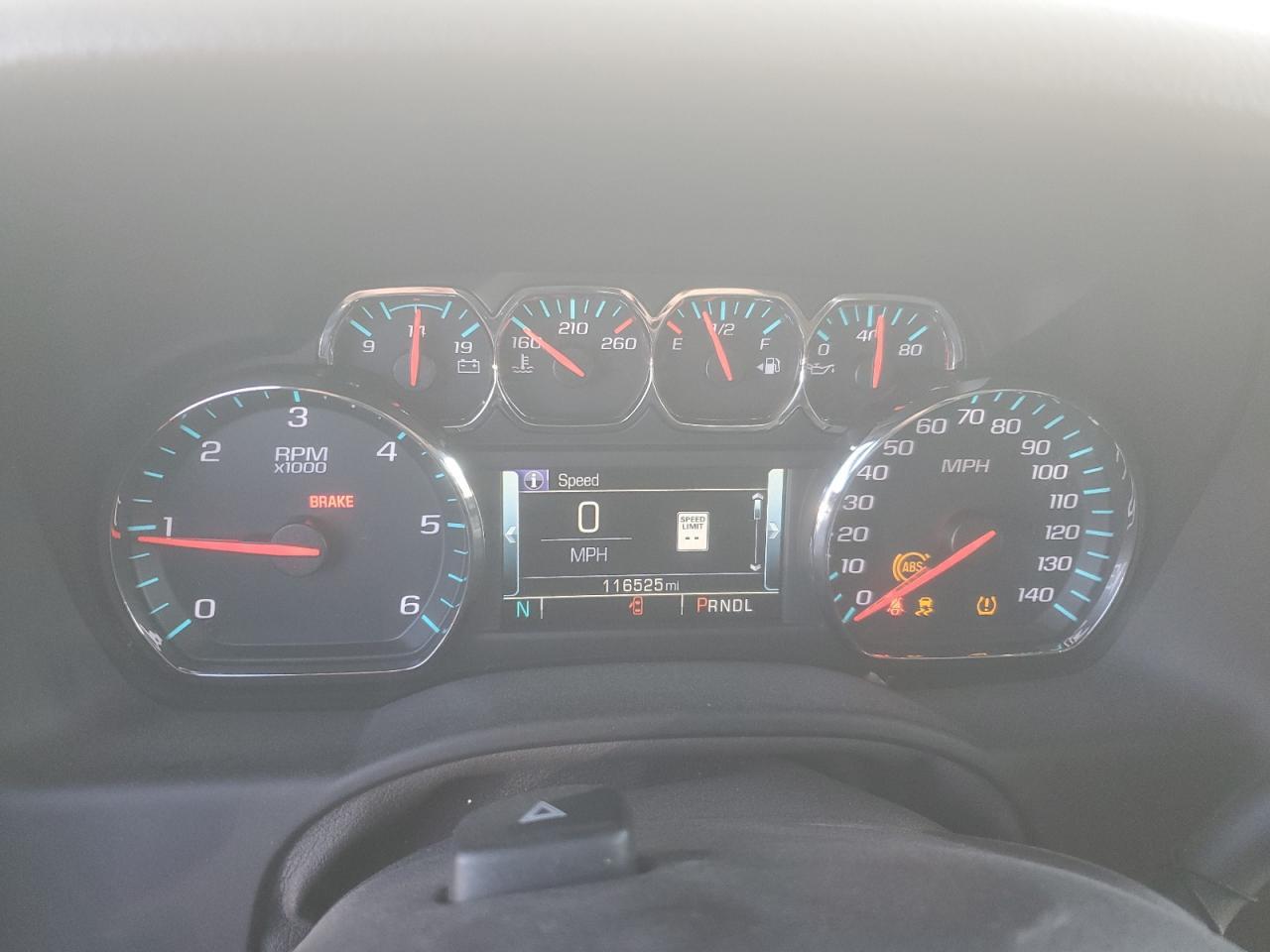 2018 CHEVROLET Suburban