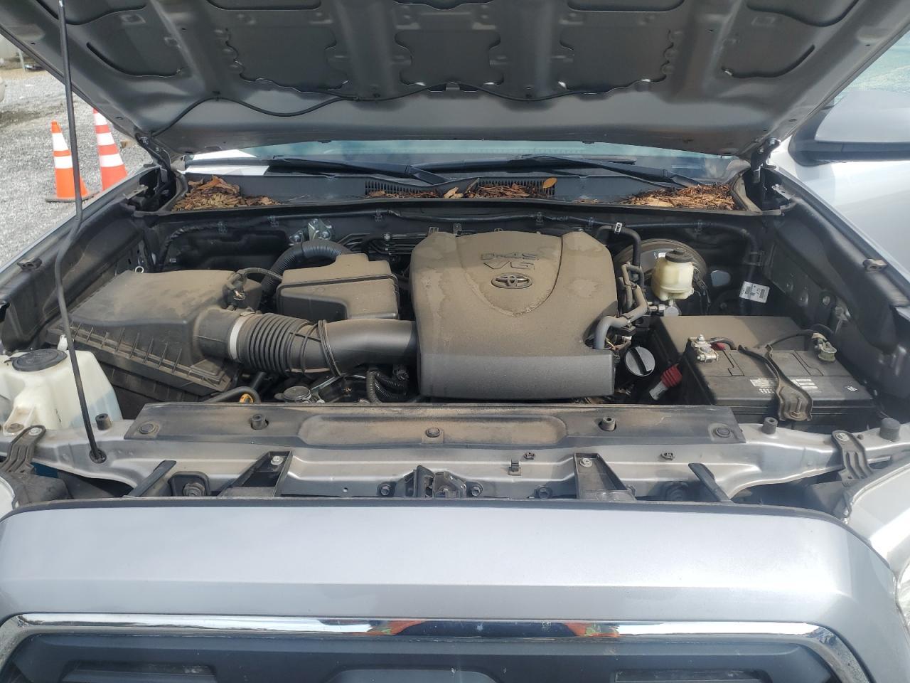 2016 TOYOTA TACOMA