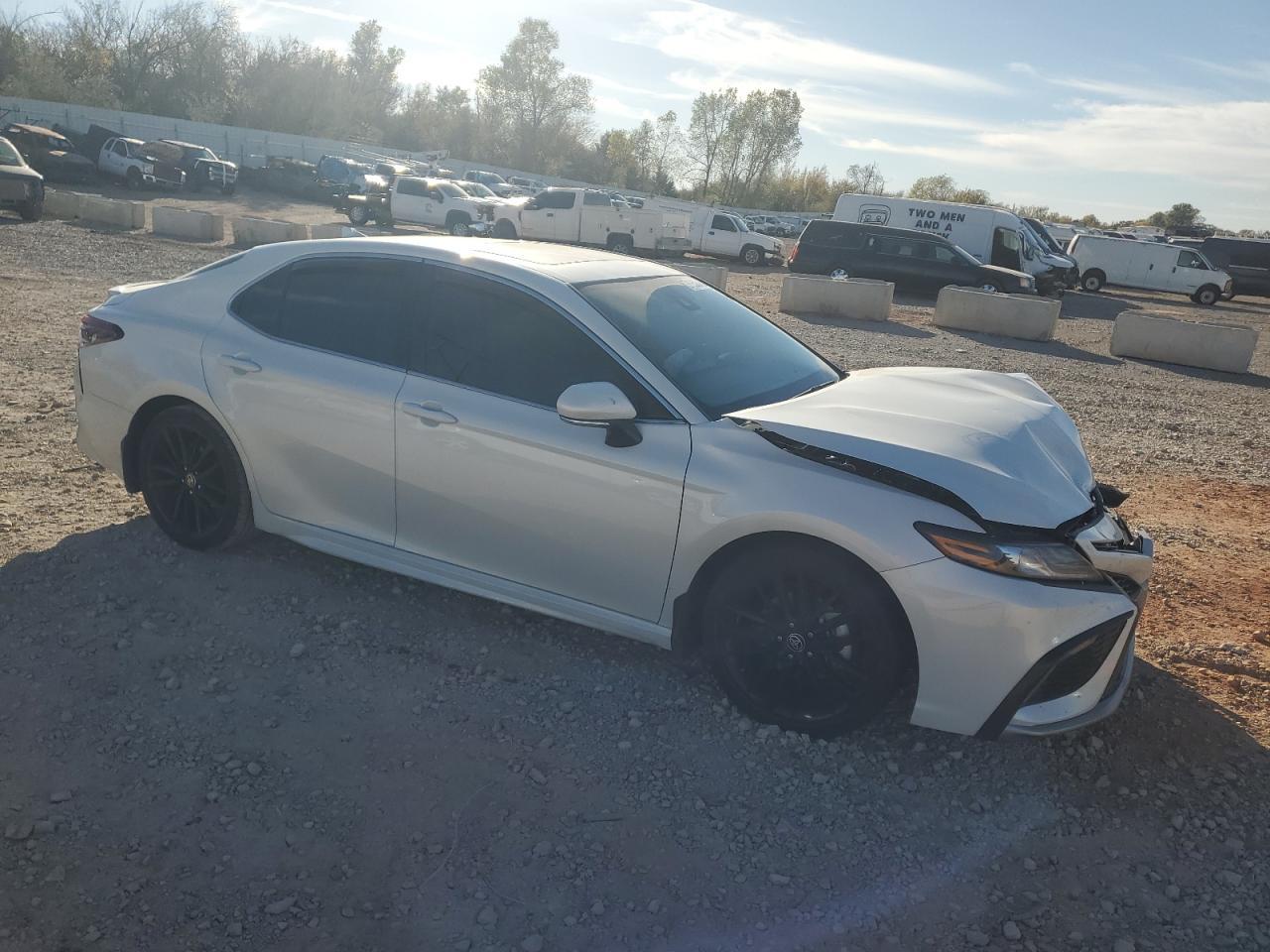 2023 TOYOTA CAMRY