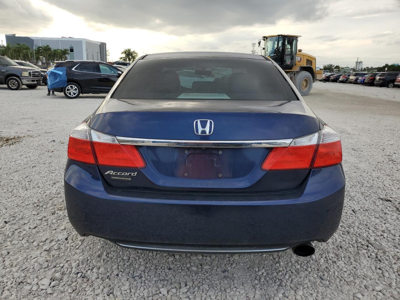2015 HONDA ACCORD