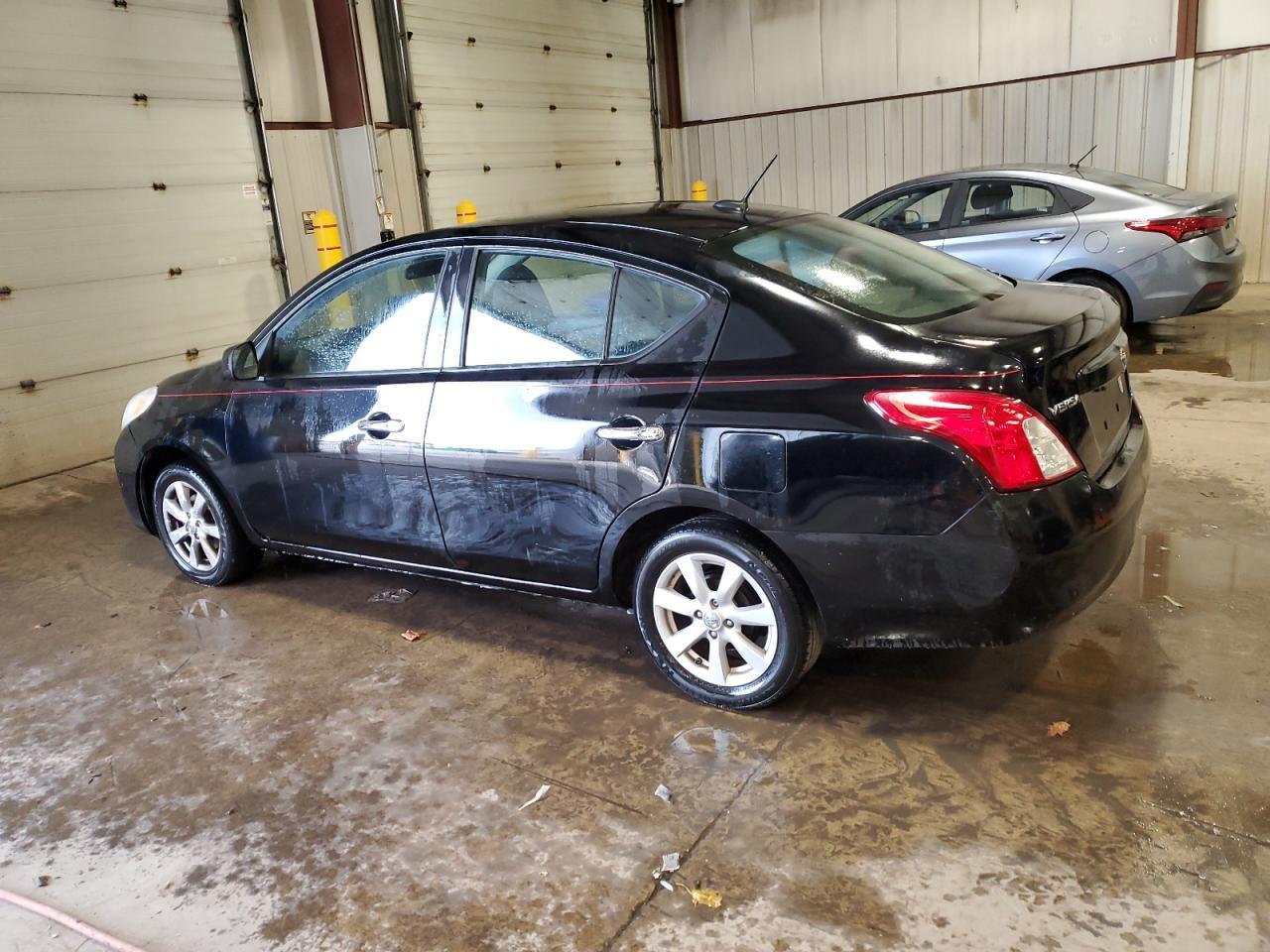 2012 NISSAN VERSA