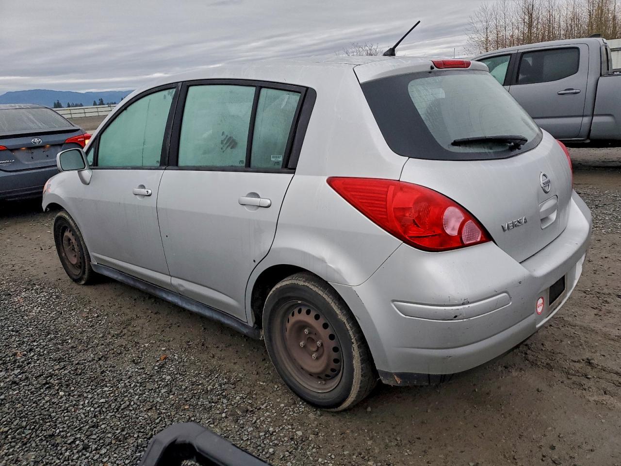 2012 NISSAN VERSA