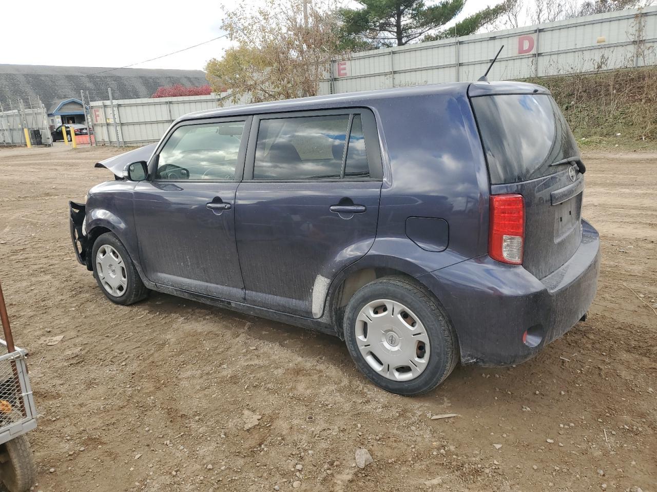 2012 TOYOTA SCION