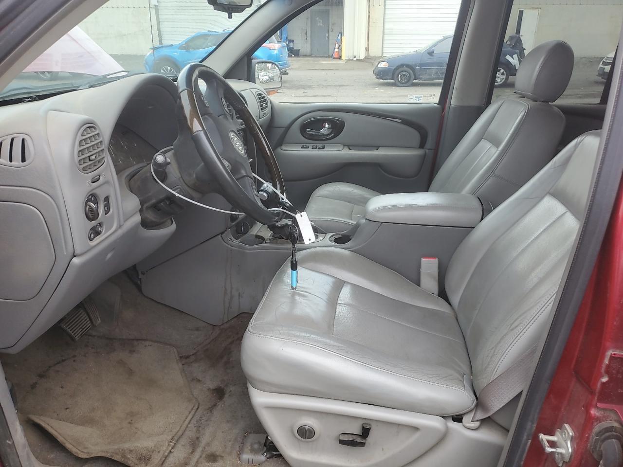 2005 BUICK Rainier