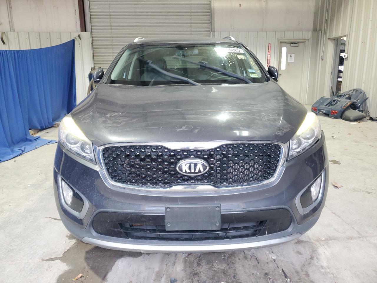 2016 KIA SORENTO