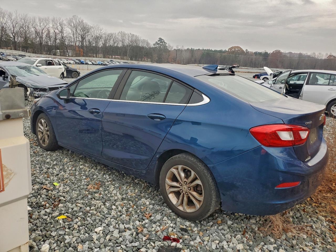 2019 CHEVROLET CRUZE