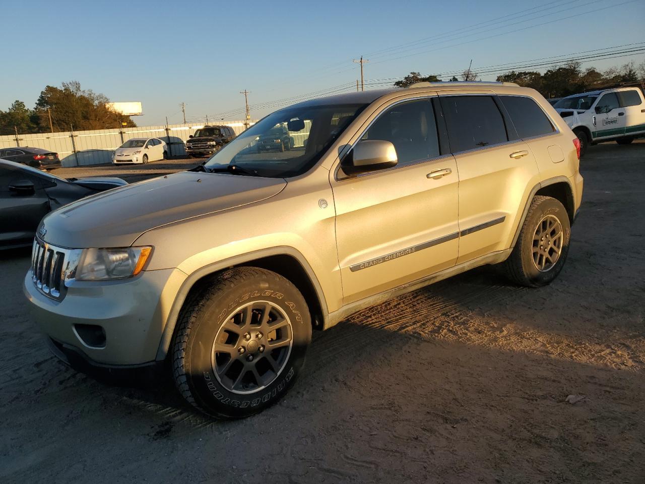 2011 JEEP Grand Cherokee