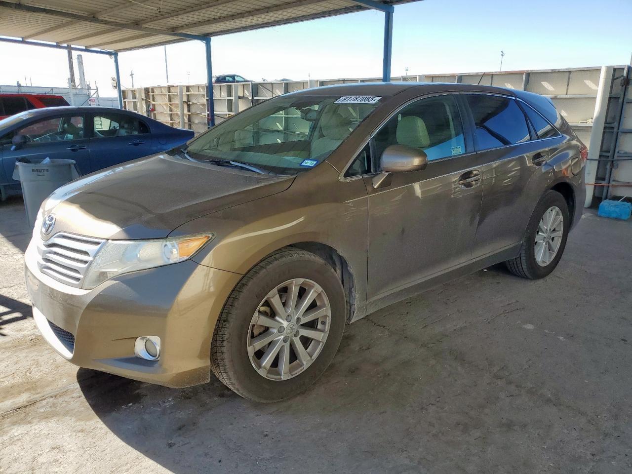 2011 TOYOTA VENZA