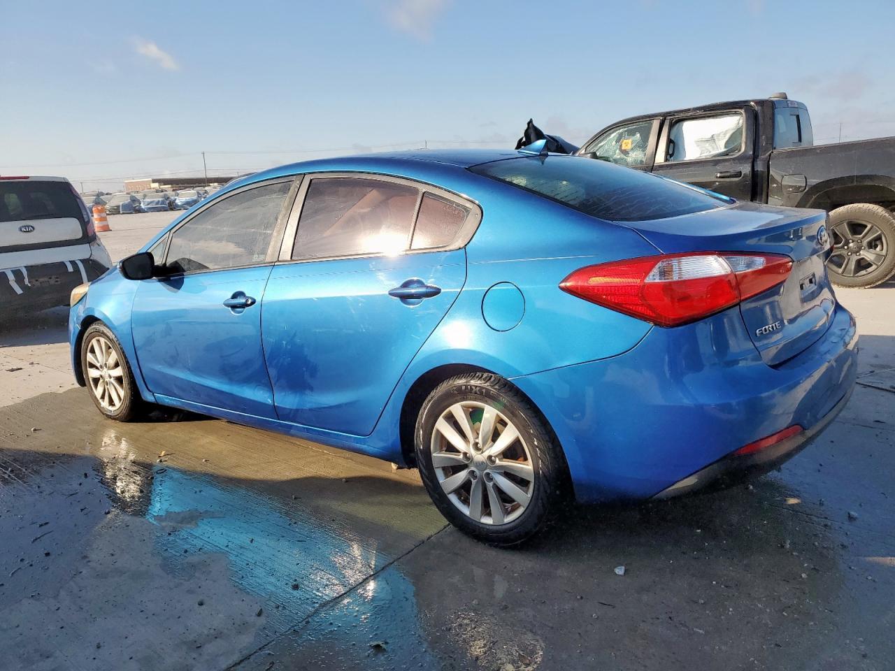 2014 KIA FORTE