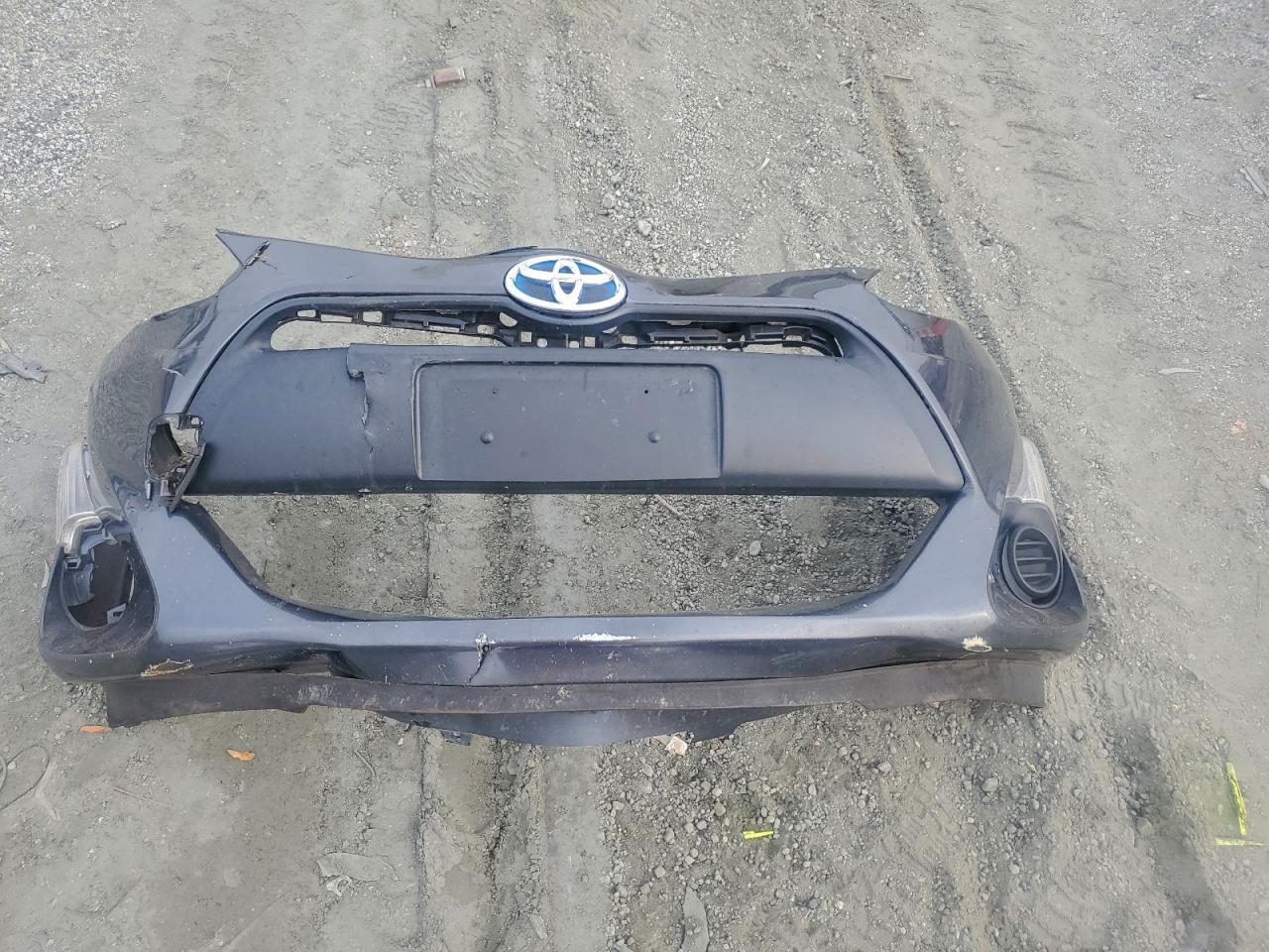 2015 TOYOTA Prius c