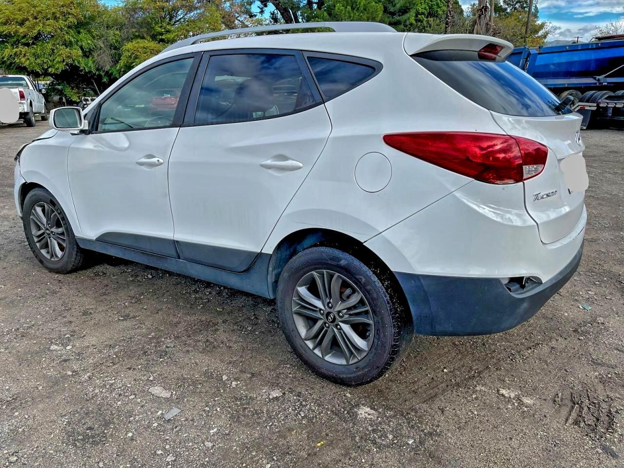 2015 HYUNDAI TUCSON