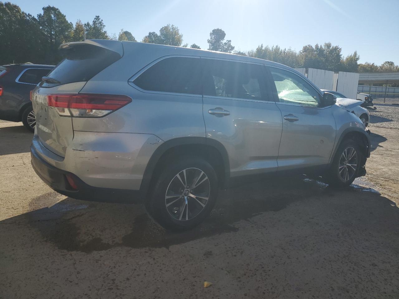 2019 TOYOTA HIGHLANDER