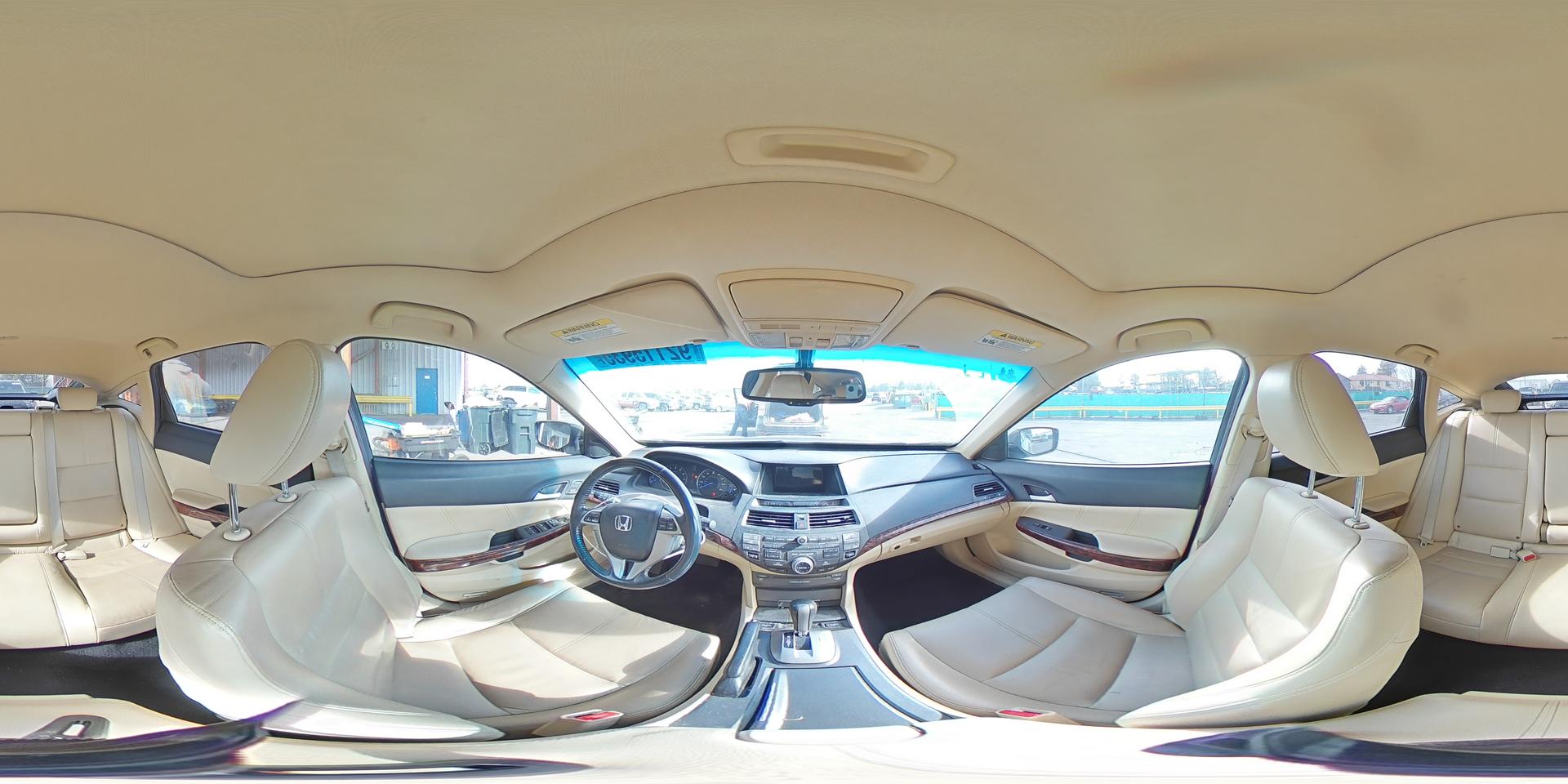 2012 HONDA Crosstour