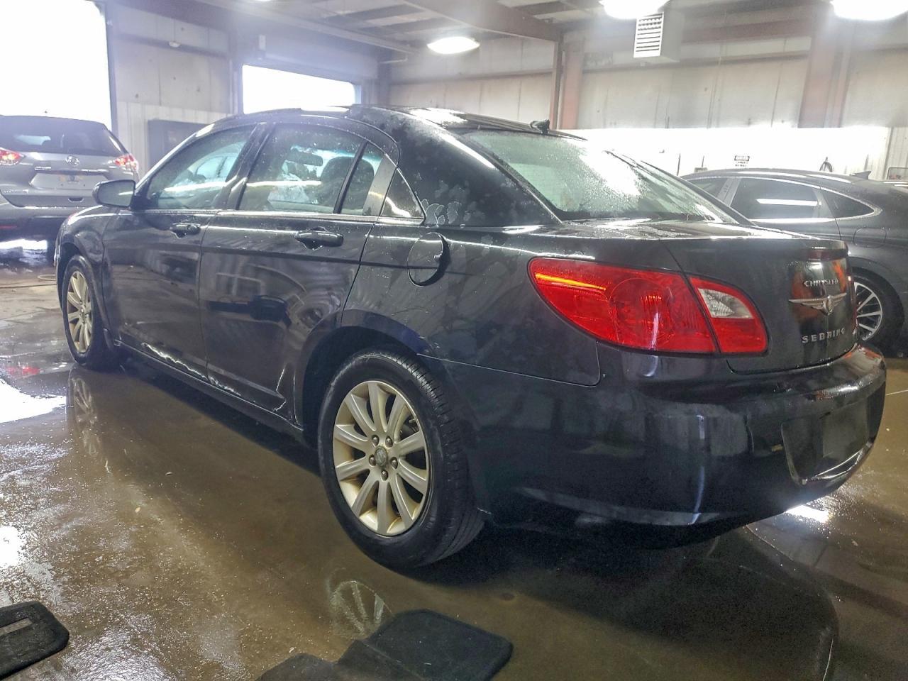 2010 CHRYSLER Sebring
