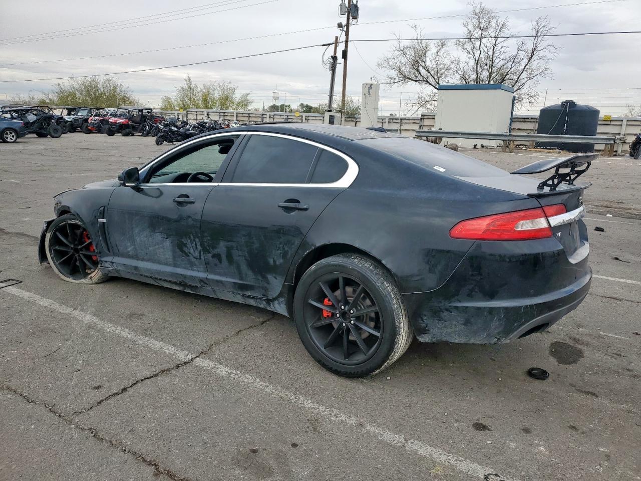 2010 JAGUAR XF