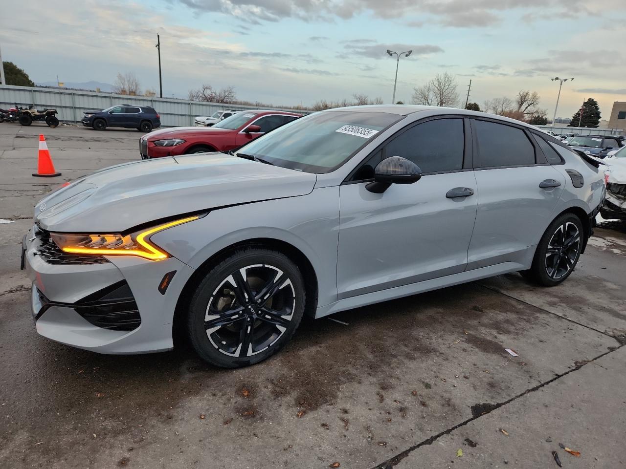 2022 KIA K5
