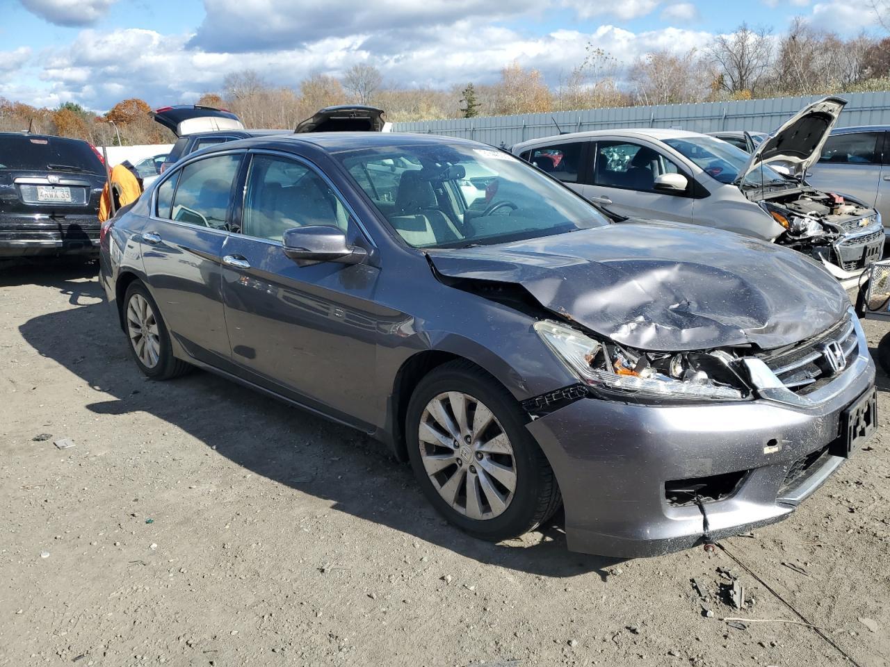 2015 HONDA ACCORD