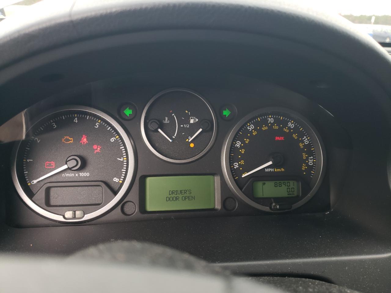2010 LAND ROVER LR2