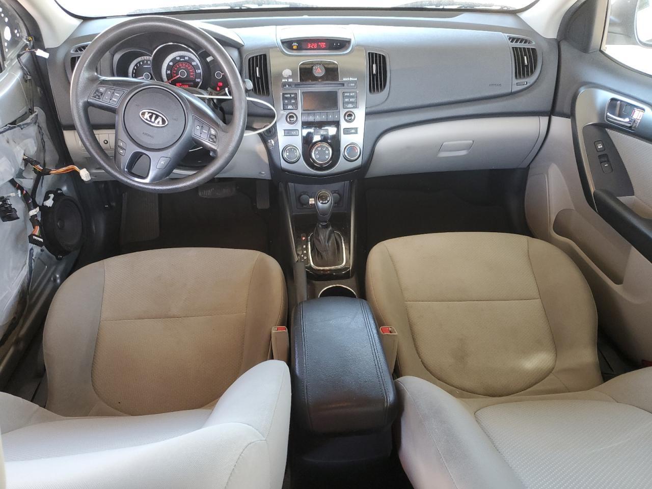 2013 KIA FORTE