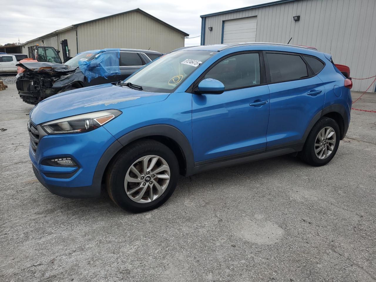 2016 HYUNDAI TUCSON