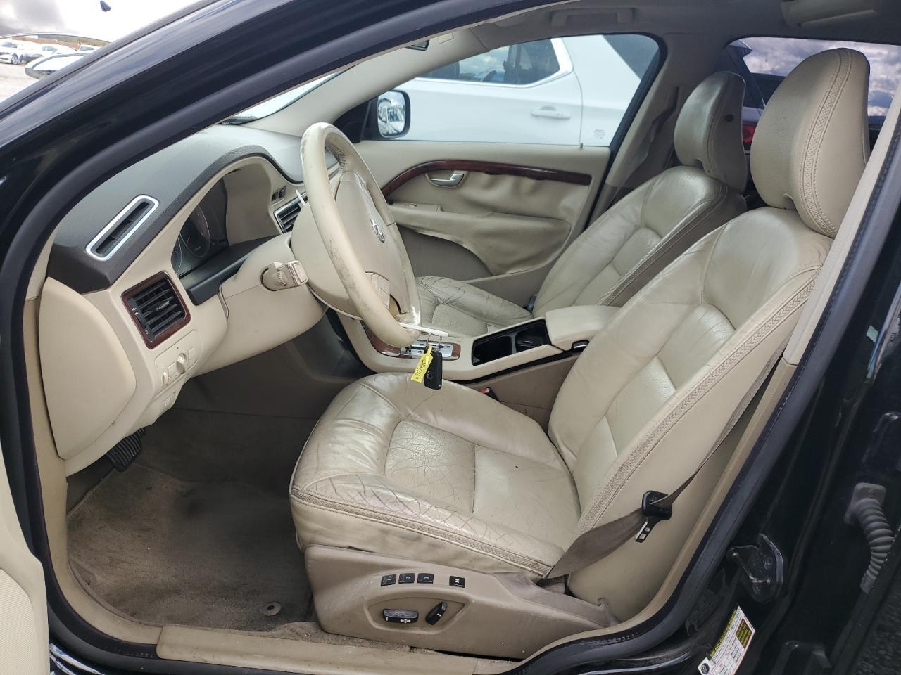 2008 VOLVO XC70