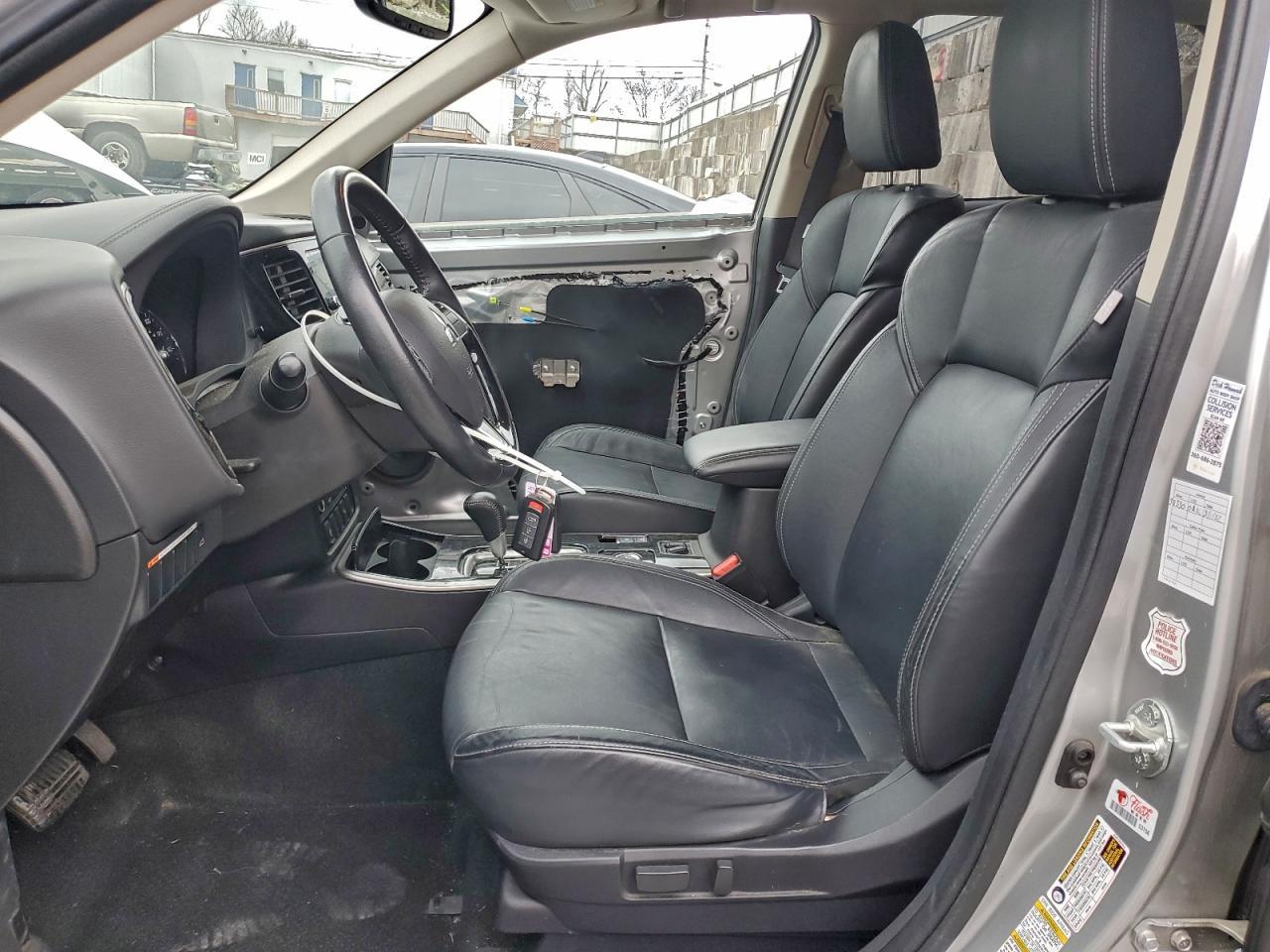 2019 MITSUBISHI outlander