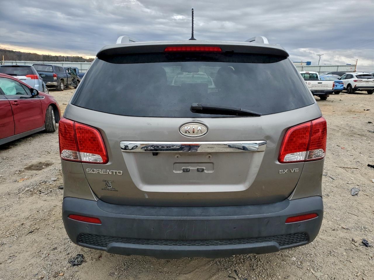 2013 KIA SORENTO